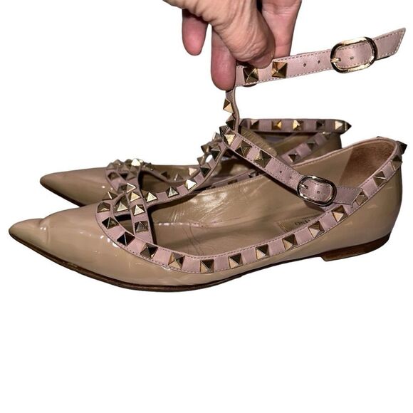 Valentino Garavani Rock Stud ankle wrap flats. Nude beige tan. Size 36 1/2 - Picture 4 of 16